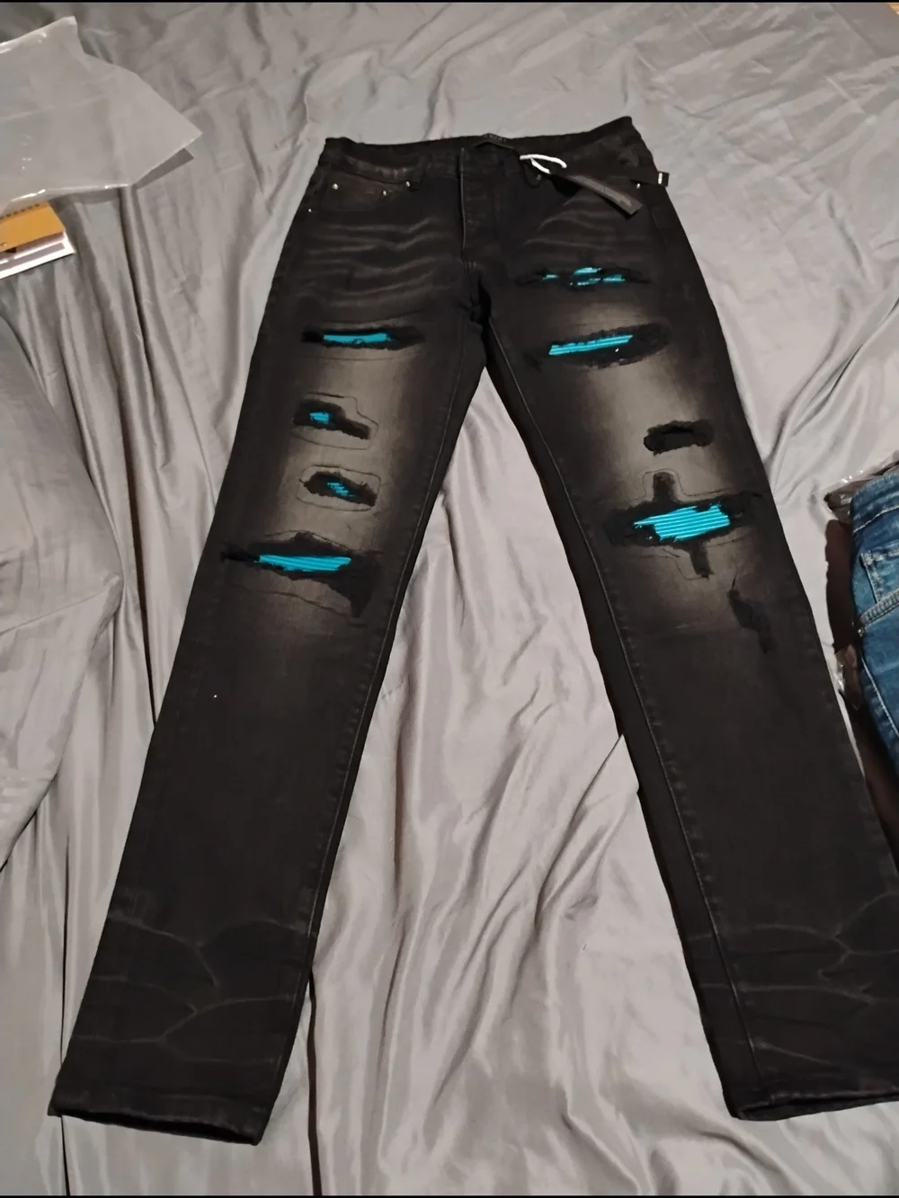 AMIRI Men’s Designer Jeans Size 32 | Luxury Streetwear Denim Keywords: AMIRI Jea